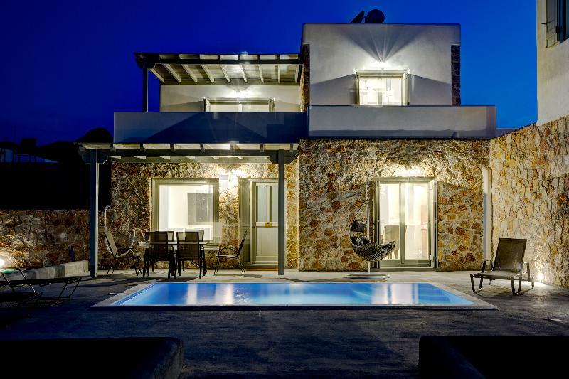 Desiterra Resort Suites & Villas 卡特瑞杜斯 外观 照片