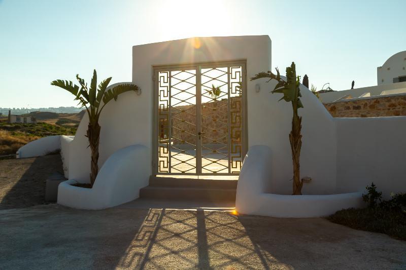 Desiterra Resort Suites & Villas 卡特瑞杜斯 外观 照片
